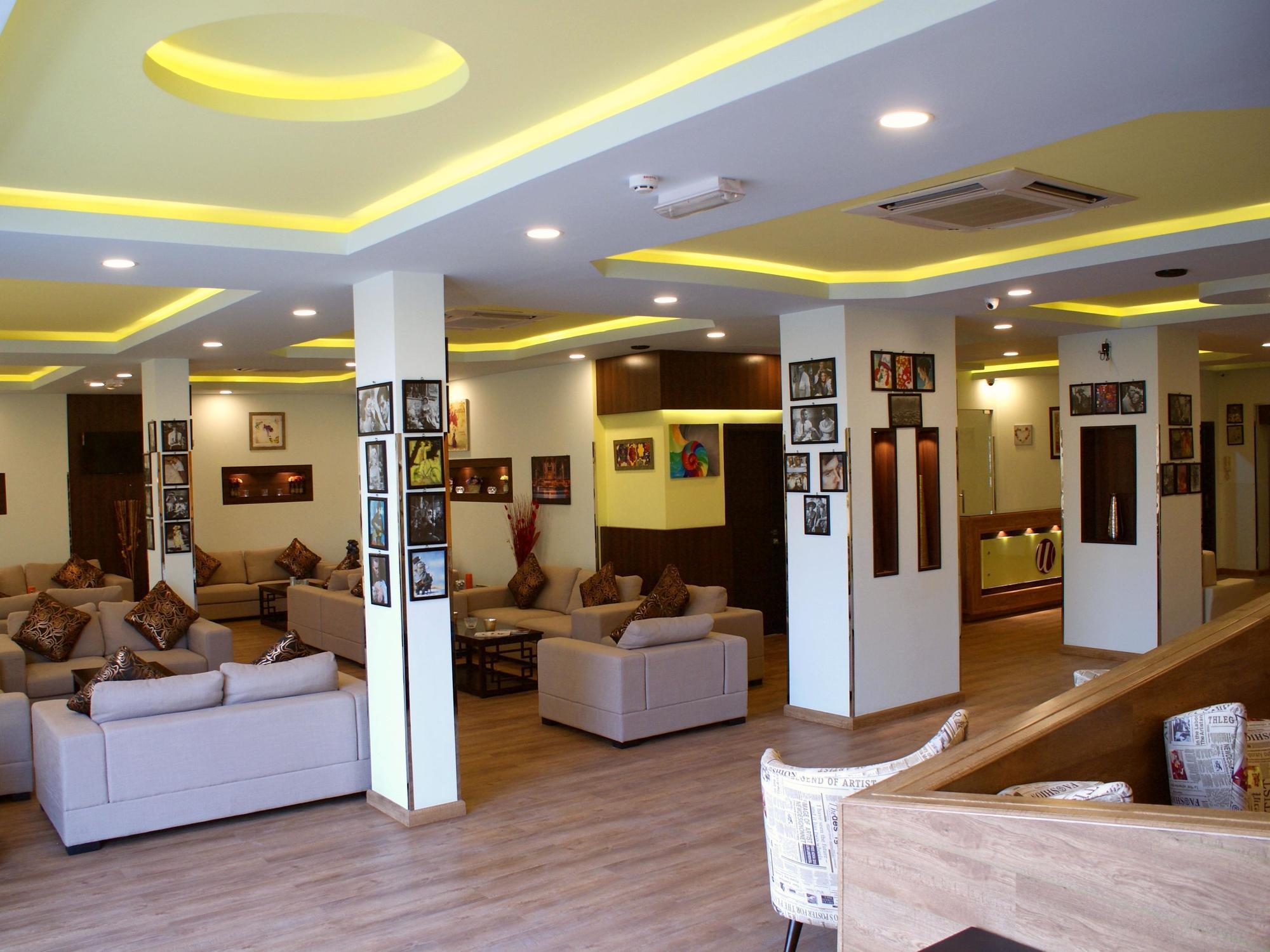Weekend Hotel & Apartments Mascate Exterior foto