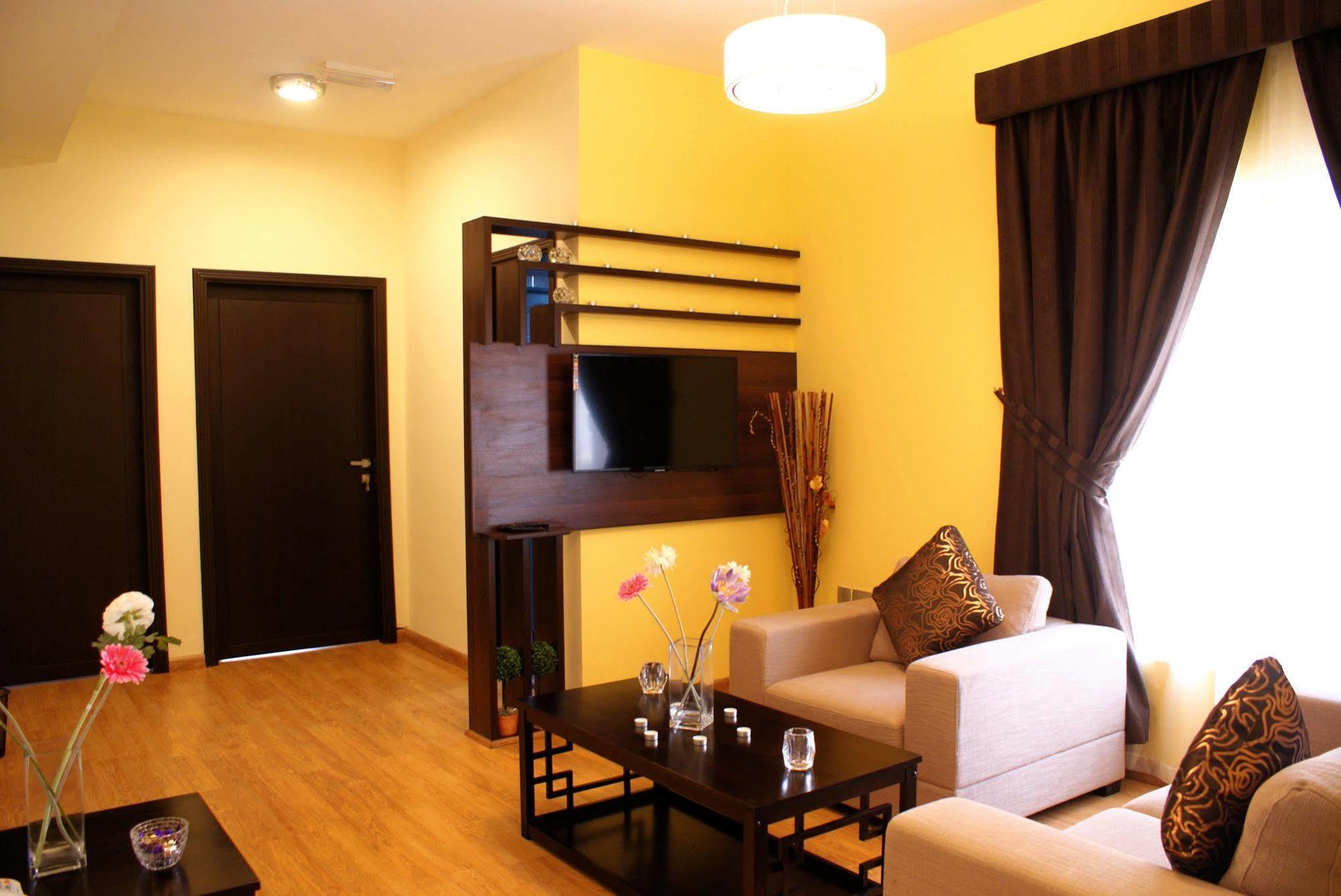 Weekend Hotel & Apartments Mascate Exterior foto